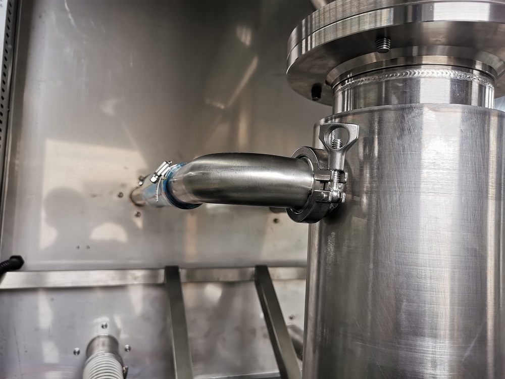 粉體包裝機細節(jié).jpg 粉體包裝機細節(jié).jpg